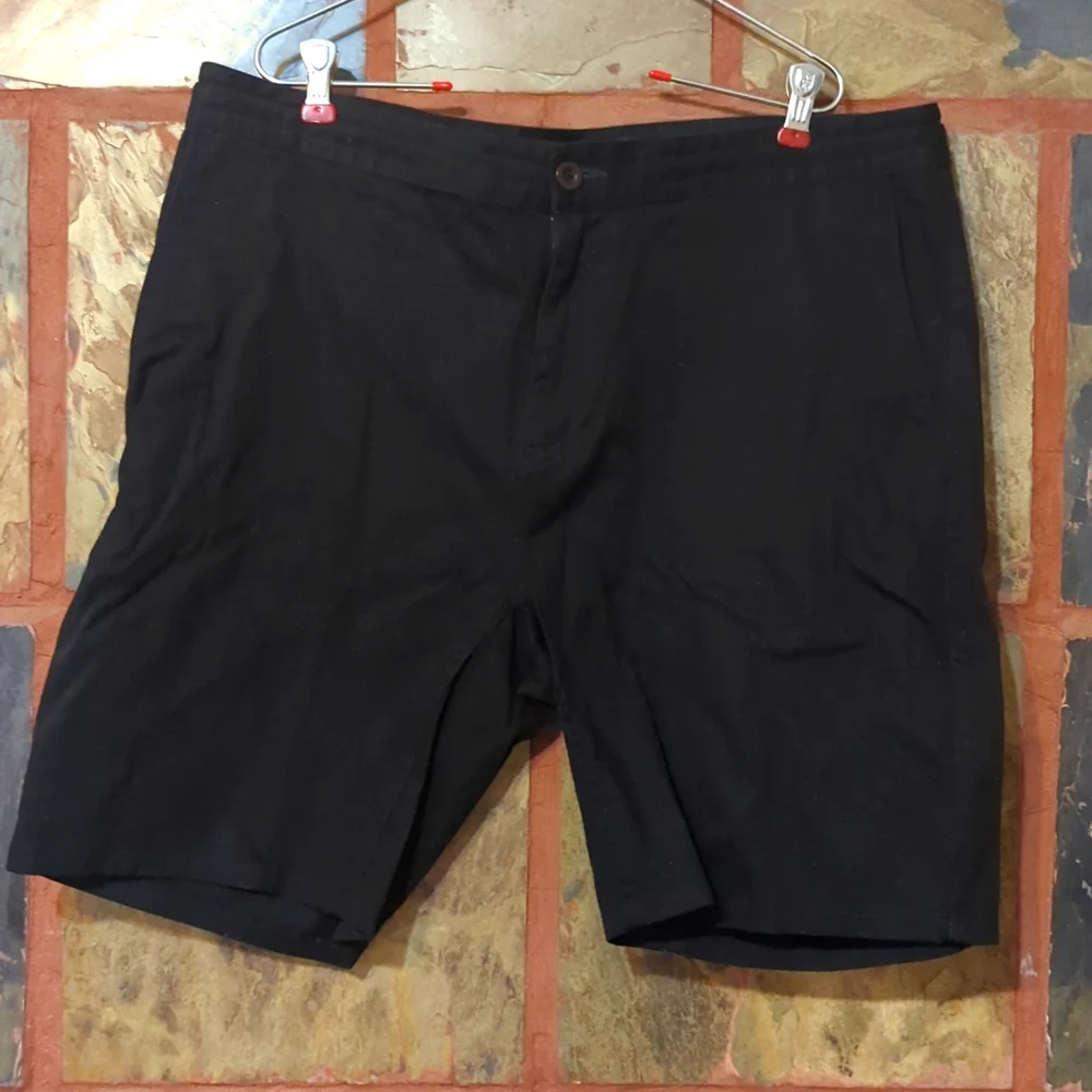 Black Tavik Shorts - Picture 1 of 5